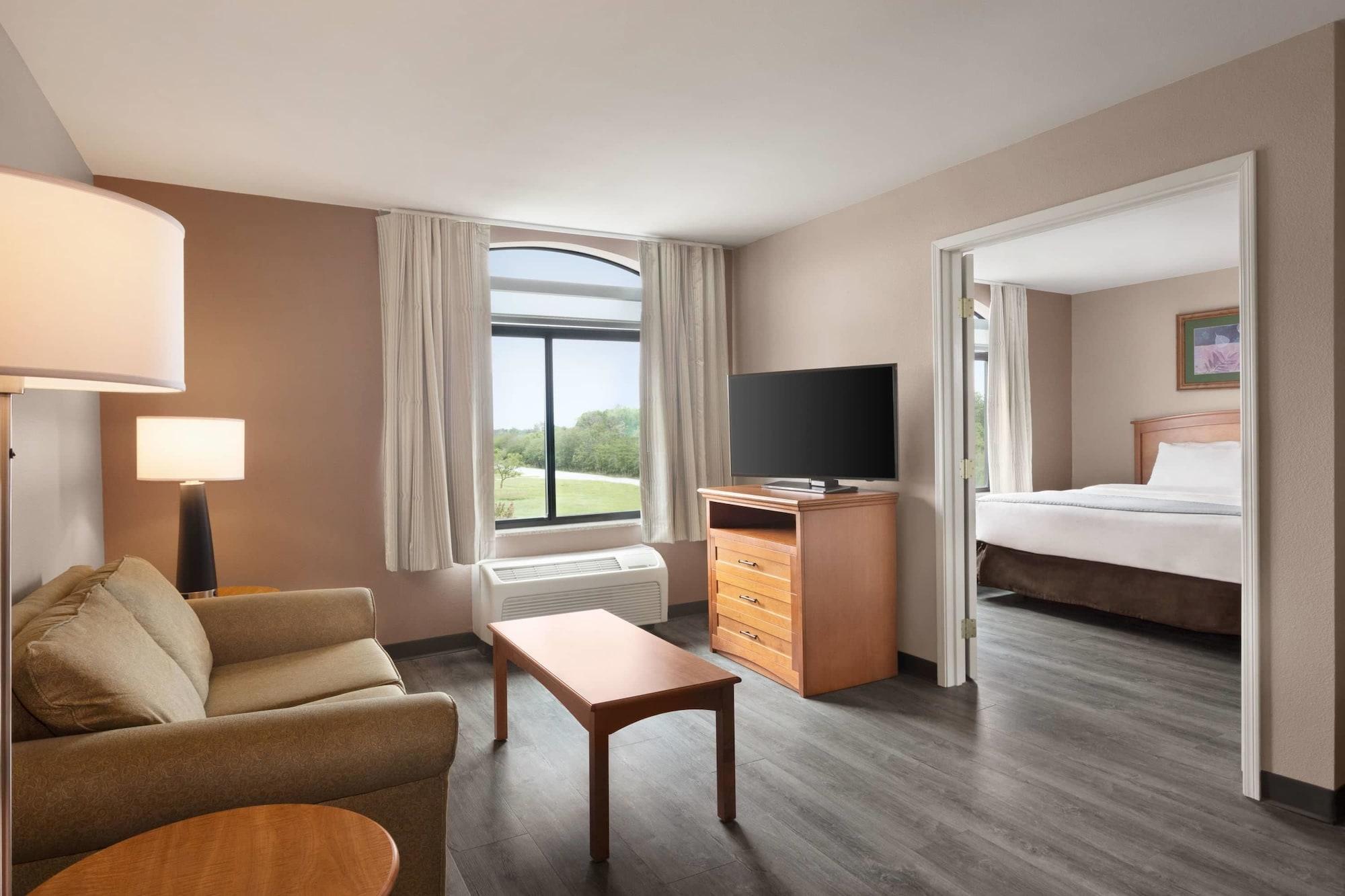 Wingate By Wyndham Bentonville Ngoại thất bức ảnh