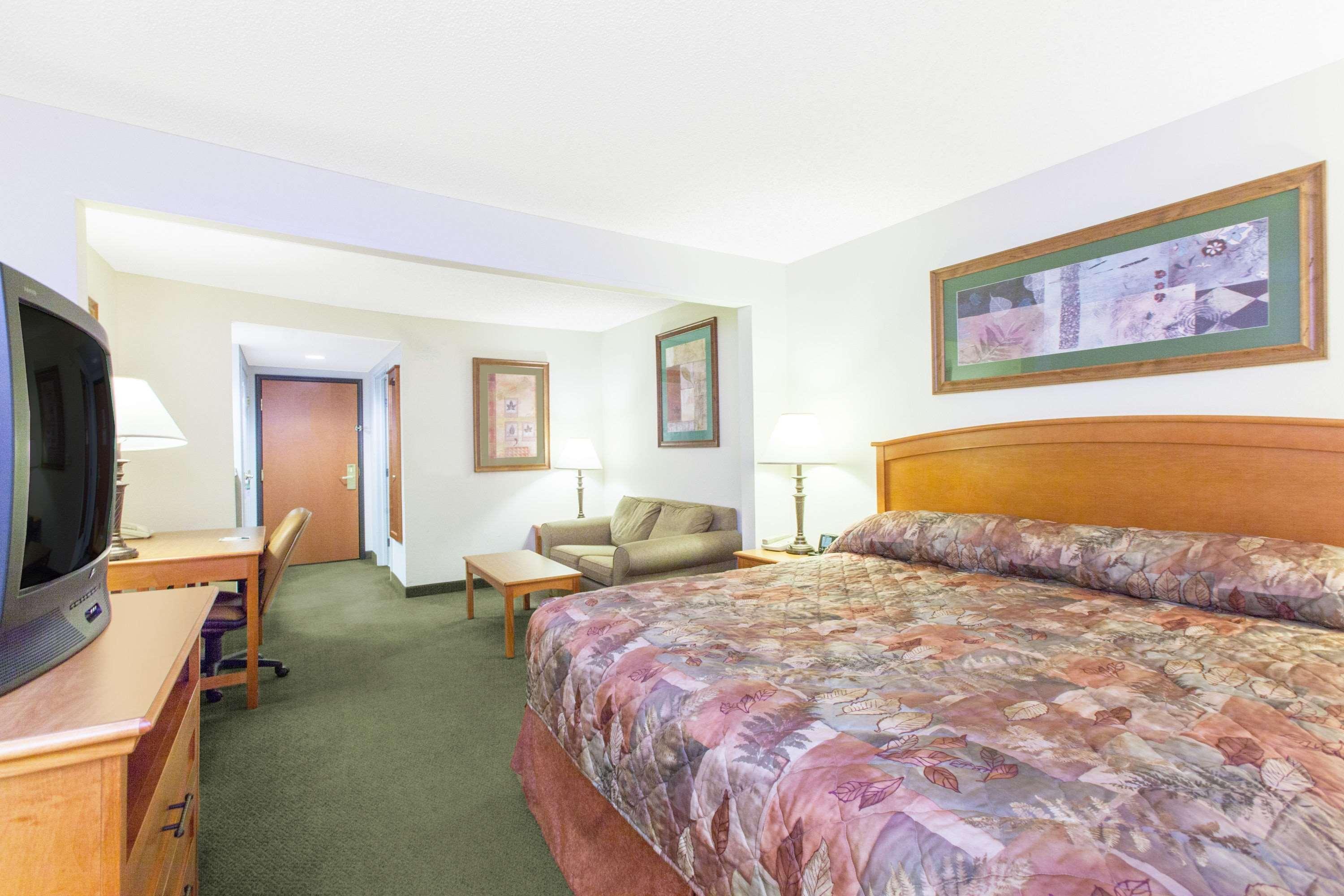 Wingate By Wyndham Bentonville Ngoại thất bức ảnh