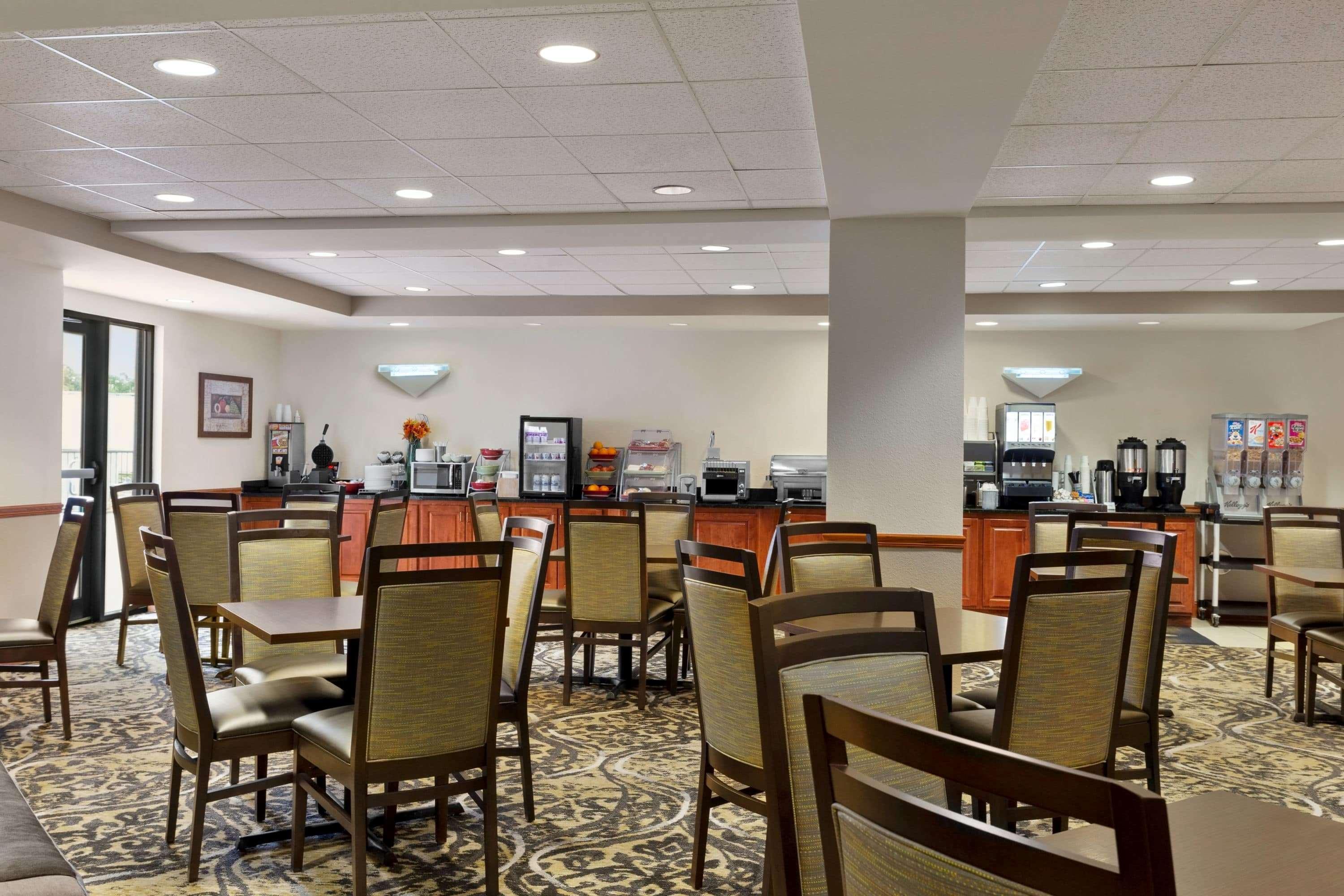 Wingate By Wyndham Bentonville Ngoại thất bức ảnh