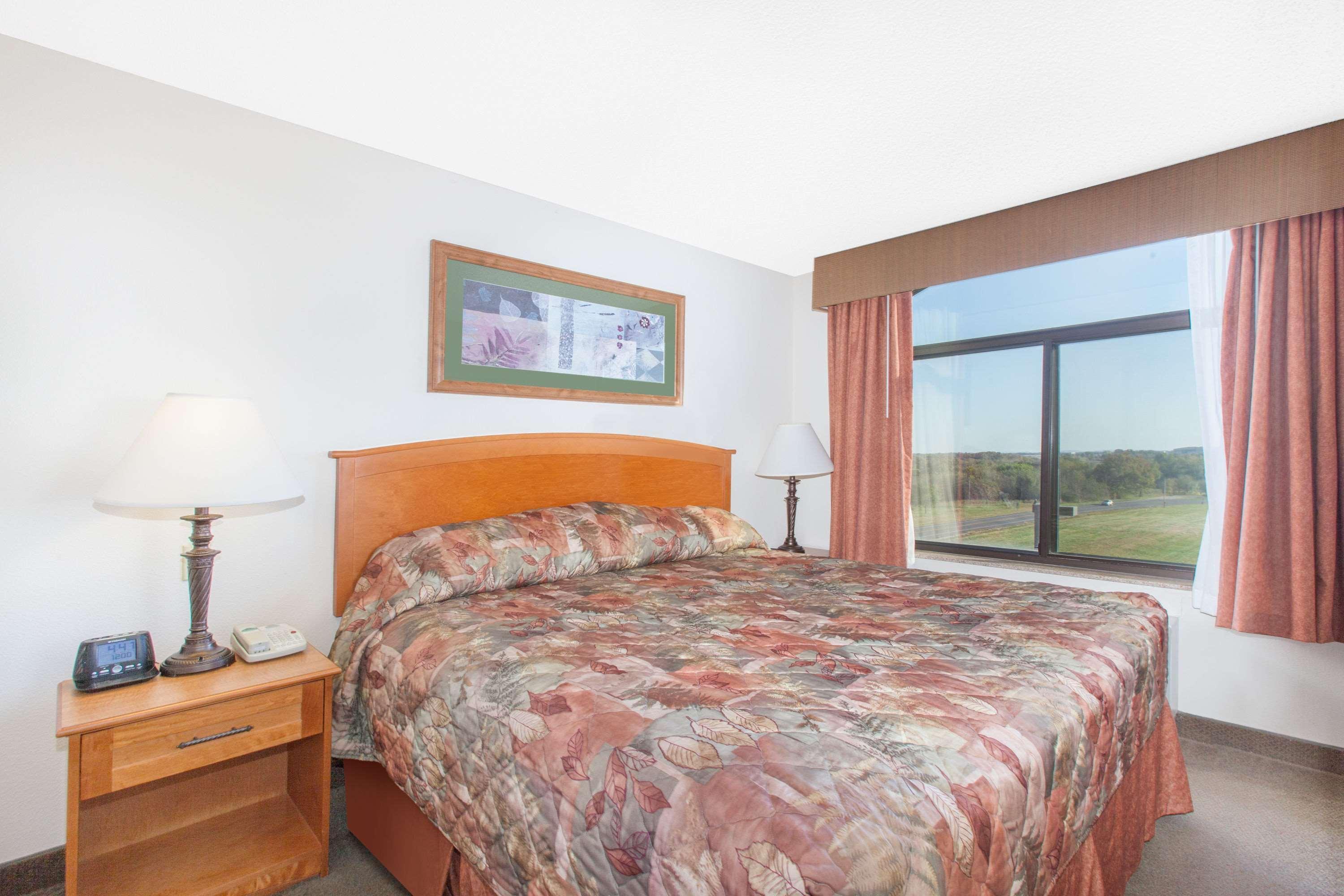 Wingate By Wyndham Bentonville Ngoại thất bức ảnh
