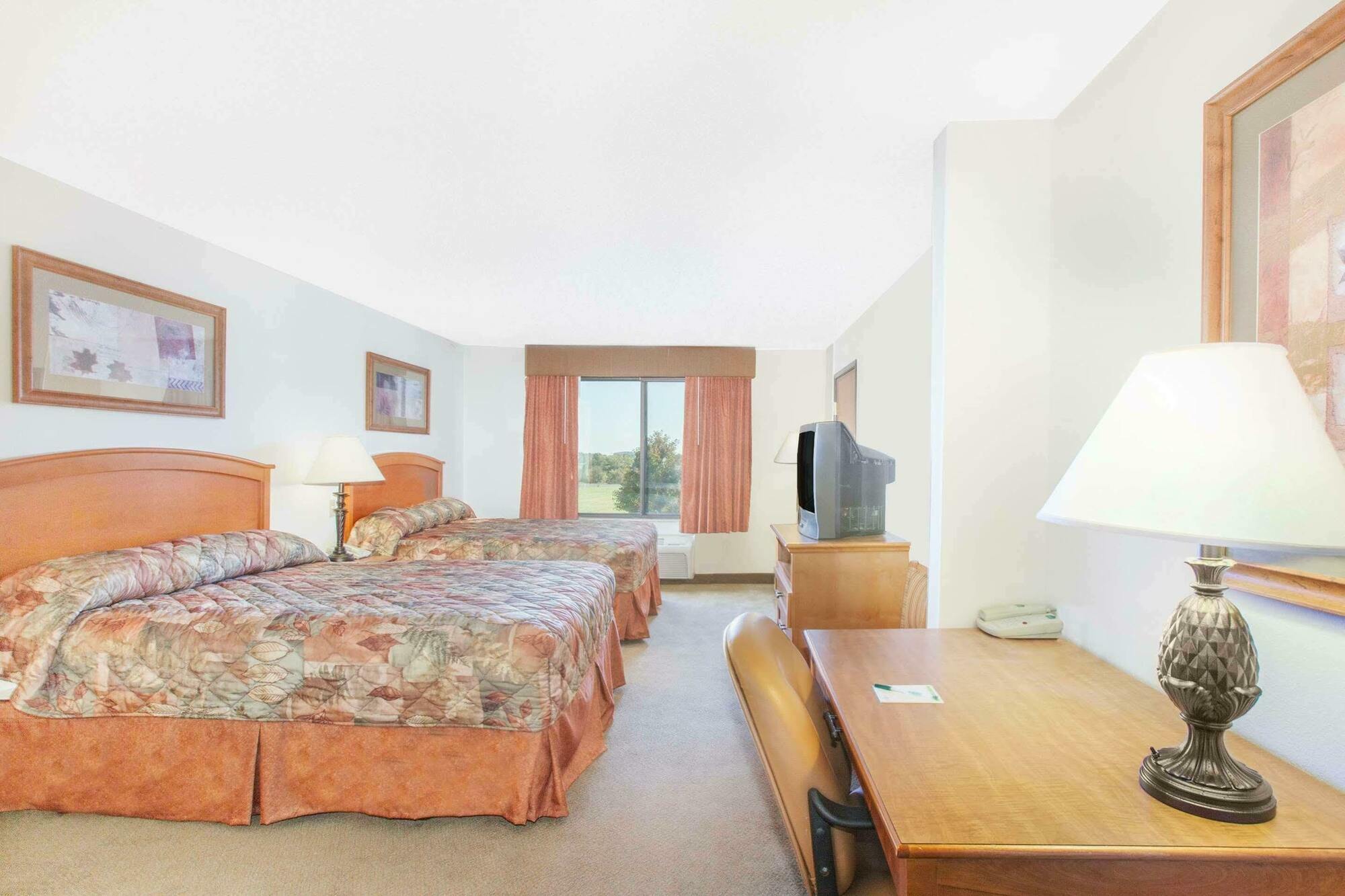 Wingate By Wyndham Bentonville Ngoại thất bức ảnh